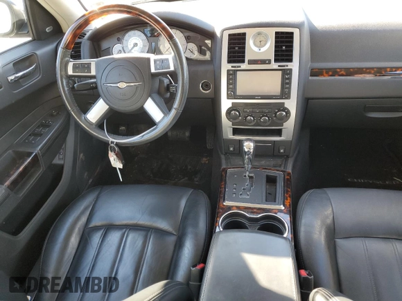 2009 Chrysler 300 with VIN 2C3KA63TX9H629406, listed as a Copart auction lot 43112544 with 47,783 mi miles and Non Repairable. Bid and sale history available at carsss.com. Image 8.