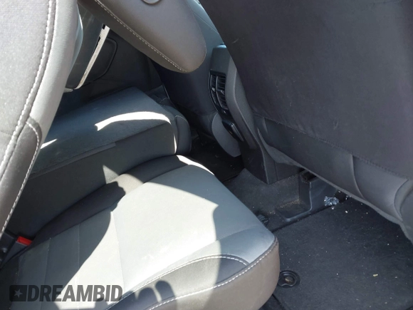 2014 Ford Escape SE with VIN 1FMCU0GX6EUA20379, listed as a IAAI auction lot 42082363 with 129,059 mi miles. Bid and sale history available at carsss.com. Image 8.