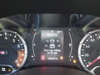 2015 Jeep Renegade Latitude with VIN ZACCJABT1FPB80079, listed as a IAAI auction lot 41768086 with 125,467 mi miles. Bid and sale history available at carsss.com. Image 15.