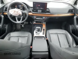 2021 Audi Q5 Premium Plus with VIN WA1BAAFY4M2021995, listed as a Copart auction lot 55136145 with 84,553 mi miles and Salvage Title. Bid and sale history available at carsss.com. Image 8.