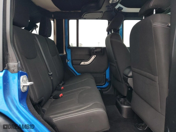 2015 Jeep Wrangler Unlimited Rubicon Hard Rock with VIN 1C4HJWFG0FL745930, listed as a Copart auction lot 44430225 with 92,366 mi miles and Clean Title. Bid and sale history available at carsss.com. Image 11.