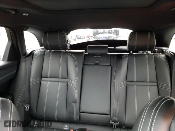 2018 Land Rover Range Rover Velar R-Dynamic HSE with VIN SALYM2RV4JA739202, listed as a Copart auction lot 46030964 with 29,192 mi miles. Bid and sale history available at carsss.com. Image 10.
