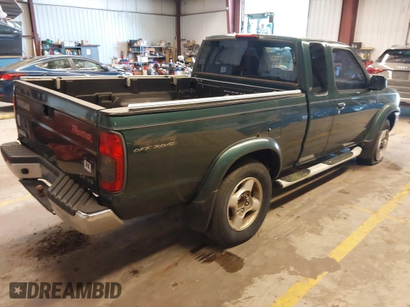 2000 Nissan Frontier XE with VIN 1N6ED26Y4YC354551, listed as a IAAI auction lot 42865110 with 116,193 mi miles and . Bid and sale history available at DreamBid. Image 4.