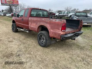 2000 Ford F-250 XL with VIN 1FTNX21S6YEC84441, listed as a Copart auction lot 44219505 with 163,757 mi miles and Clean title. Bid and sale history available at DreamBid. Image 3.