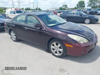 2005 Lexus ES 350 z VIN JTHBA30G055117266, wystawiony jako IAAI lot #42619295 z przebiegiem 163 857 mil mil oraz . Historia ofert i sprzedaży dostępna na DreamBid. Obrazek 1.