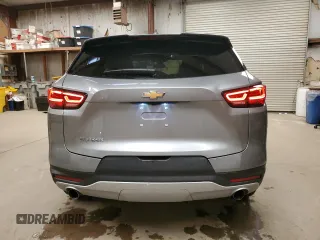 2025 Chevrolet Blazer LT z VIN 3GNKBCR48SS157367, wystawiony jako Copart lot #55997525 z przebiegiem 3321 mil mil oraz Tytuł czysty. Historia ofert i sprzedaży dostępna na DreamBid. Obrazek 6.