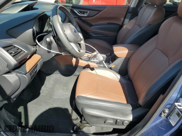 2023 Subaru Forester Touring z VIN JF2SKARC6PH502188, wystawiony jako Copart lot #56960245 z przebiegiem 10 487 mil mil oraz Szkoda całkowita • Salvage title. Historia ofert i sprzedaży dostępna na DreamBid. Obrazek 7.