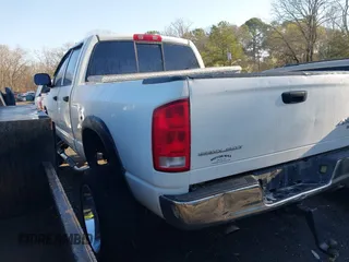 2004 Dodge Ram 2500 SLT with VIN 3D7KU28D44G171857, listed as a IAAI auction lot 41767993 with 270,905 mi miles. Bid and sale history available at carsss.com. Image 3.