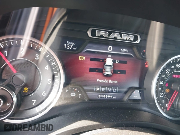 2019 Ram 1500 Big Horn z VIN 1C6RREFT6KN716958, wystawiony jako IAAI lot #41882909 z przebiegiem 119 991 mil mil oraz . Historia ofert i sprzedaży dostępna na DreamBid. Obrazek 7.