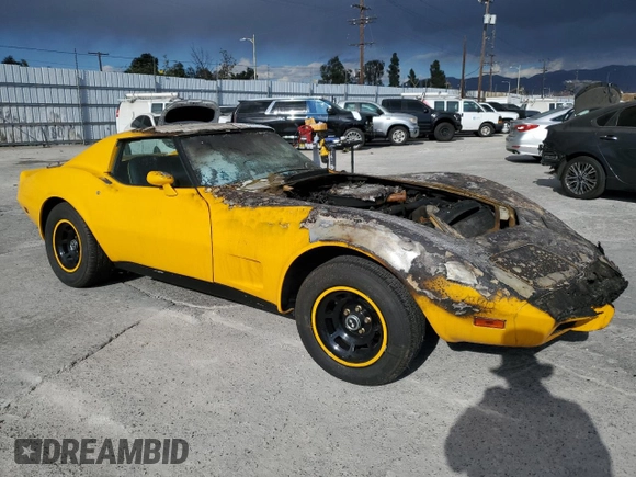 1977 Chevrolet Corvette with VIN 1Z37L7S430874, listed as a Copart auction lot 80905274 with 25,978 mi miles and Non repairable. Bid and sale history available at DreamBid. Image 4.