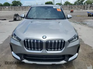 2024 BMW X1 xDrive28i with VIN WBX73EF07R5007427, listed as a Copart auction lot 64377815 with 25,783 mi miles and Clean title. Bid and sale history available at DreamBid. Image 5.