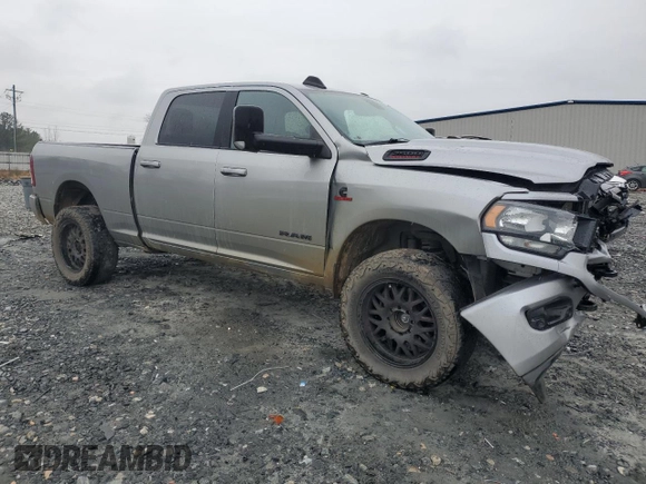2022 Ram 2500 Big Horn with VIN 3C6UR5DLXNG191204, listed as a Copart auction lot 45698525 with 98,358 mi miles and Salvage Title. Bid and sale history available at carsss.com. Image 4.