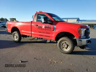 2019 Ford Super Duty F-250 SRW XL with VIN 1FTBF2B66KEF66349, listed as a Copart auction lot 81186234 with 43,000 mi miles and Salvage Title. Bid and sale history available at carsss.com. Image 4.