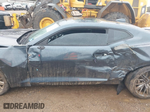 2023 Chevrolet Camaro ZL1 with VIN 1G1FK1R66P0130157, listed as a IAAI auction lot 41531579 with 34,583 mi miles and . Bid and sale history available at DreamBid. Image 15.