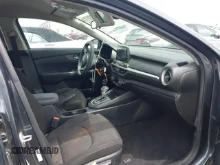 2019 Kia Forte LXS with VIN 3KPF24AD5KE074196, listed as a IAAI auction lot 42137376 with 109,067 mi miles and . Bid and sale history available at DreamBid. Image 5.
