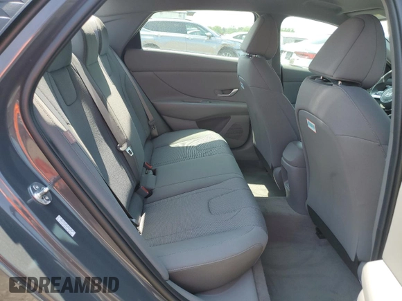 2024 Hyundai Elantra SE with VIN KMHLL4DG4RU784378, listed as a Copart auction lot 60990345 with 9,020 mi miles and Salvage title. Bid and sale history available at DreamBid. Image 10.