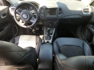 2019 Jeep Compass Latitude with VIN 3C4NJDBB1KT703251, listed as a Copart auction lot 52760895 with 73,026 mi miles and Salvage Title. Bid and sale history available at DreamBid. Image 8.