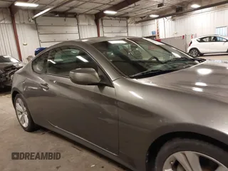 2012 Hyundai Genesis Coupe 2.0T with VIN KMHHT6KD6CU075565, listed as a IAAI auction lot 42083888 with 106,523 mi miles and . Bid and sale history available at DreamBid. Image 14.