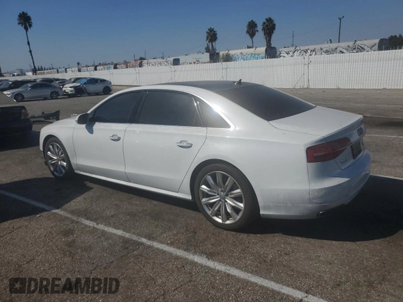 2018 Audi A8 z VIN WAU44AFD5JN000311, wystawiony jako Copart lot #72820344 z przebiegiem 70 140 mil mil oraz Szkoda całkowita • Salvage title. Historia ofert i sprzedaży dostępna na DreamBid. Obrazek 2.