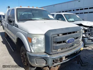 2015 Ford Super Duty F-250 SRW Lariat with VIN 1FT7W2B67FEC66539, listed as a IAAI auction lot 41540060 with 282,737 mi miles. Bid and sale history available at carsss.com. Image 1.