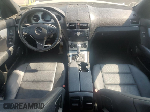 2008 Mercedes-Benz C 300 Sport with VIN WDDGF81X48F065892, listed as a Copart auction lot 61029165 with 82,195 mi miles and Salvage title. Bid and sale history available at DreamBid. Image 8.
