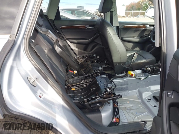 2017 Audi Q5 Premium с VIN WA1C2AFP8HA078575, выставлен на аукционе IAAI как лот 40857076 с пробегом 141 324 миль миль и . История ставок и продаж доступна на DreamBid. Изображение 8.