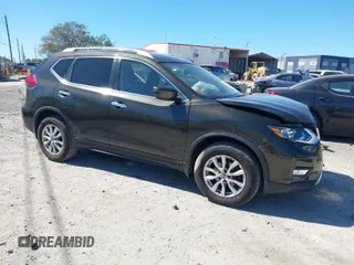 2017 Nissan Rogue S with VIN KNMAT2MV3HP522122, listed as a IAAI auction lot 41742970 with 61,091 mi miles. Bid and sale history available at carsss.com. Image 1.