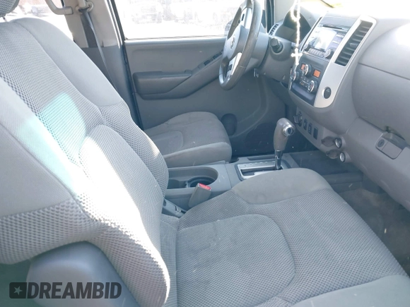2013 Nissan Frontier SV z VIN 1N6AD0EV9DN756400, wystawiony jako IAAI lot #41505253 z przebiegiem 136 742 mil mil oraz . Historia ofert i sprzedaży dostępna na DreamBid. Obrazek 5.