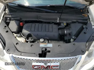 2011 GMC Acadia Denali z VIN 1GKKRTED0BJ229064, wystawiony jako Copart lot #55433325 z przebiegiem 91 838 mil mil oraz Szkody całkowita. Historia ofert i sprzedaży dostępna na DreamBid. Obrazek 12.