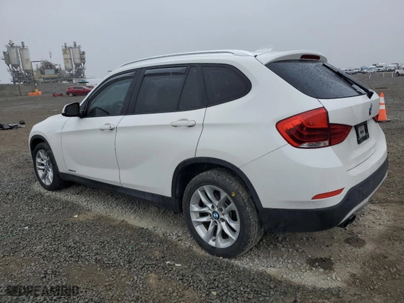 2015 BMW X1 xDrive28i with VIN WBAVL1C5XFVY29256, listed as a Copart auction lot 50906475 with 127,191 mi miles and Salvage Title. Bid and sale history available at carsss.com. Image 2.
