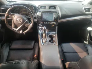 2018 Nissan Maxima Platinum z VIN 1N4AA6AP4JC367909, wystawiony jako Copart lot #58500195 z przebiegiem 156 520 mil mil oraz Szkoda całkowita • Salvage title. Historia ofert i sprzedaży dostępna na DreamBid. Obrazek 8.