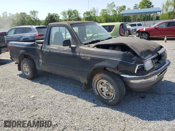 1997 Ford Ranger XL z VIN 1FTCR10U2VUA82888, wystawiony jako Copart lot #53454185 z przebiegiem 238 100 mil mil oraz Szkoda całkowita • Salvage title. Historia ofert i sprzedaży dostępna na DreamBid. Obrazek 4.