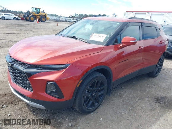 2021 Chevrolet Blazer LT z VIN 3GNKBHRS0MS559804, wystawiony jako IAAI lot #41684430 z przebiegiem 61 468 mil mil oraz . Historia ofert i sprzedaży dostępna na DreamBid. Obrazek 18.