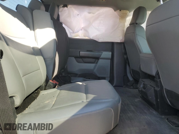 2024 Ford F-150 XL с VIN 1FTFW1L51RKE26285, выставлен на аукционе Copart как лот 50971705 с пробегом 4 800 миль миль и Списание • Salvage title. История ставок и продаж доступна на DreamBid. Изображение 10.