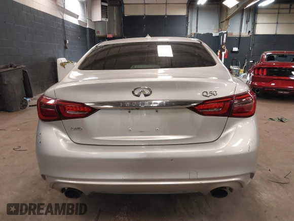 2018 Infiniti Q50 3.0t Luxe with VIN JN1EV7AR1JM430680, listed as a IAAI auction lot 41899270 with Not Provided miles. Bid and sale history available at carsss.com. Image 16.