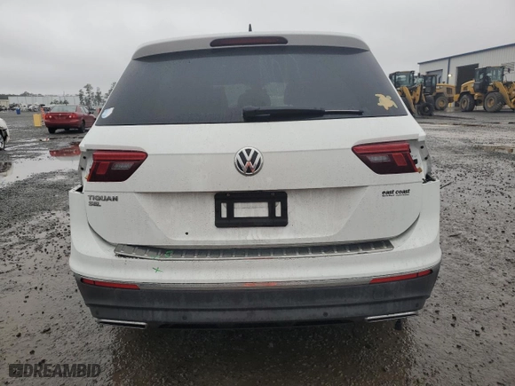 2020 Volkswagen Tiguan SE with VIN 3VV3B7AX3LM014974, listed as a Copart auction lot 43140125 with NaN miles and Salvage Title. Bid and sale history available at carsss.com. Image 6.