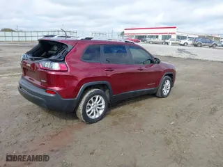 2020 Jeep Cherokee Latitude with VIN 1C4PJLCB1LD507688, listed as a IAAI auction lot 40831517 with 93,902 mi miles. Bid and sale history available at carsss.com. Image 4.