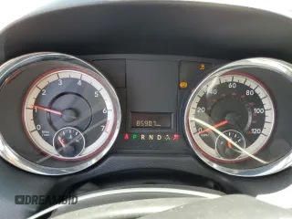 2016 Dodge Grand Caravan SE with VIN 2C4RDGBGXGR396579, listed as a Copart auction lot 72792084 with 85,907 mi miles and Salvage Title. Bid and sale history available at DreamBid. Image 9.