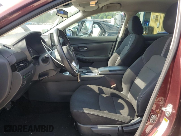 2021 Nissan Sentra SV with VIN 3N1AB8CV0MY211279, listed as a Copart auction lot 65556085 with 113,538 mi miles and Clean title. Bid and sale history available at DreamBid. Image 7.