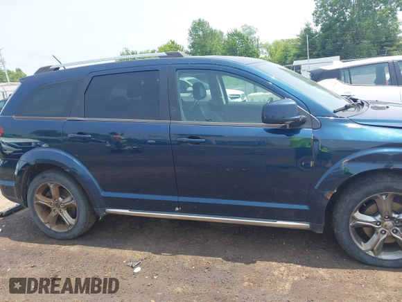 2014 Dodge Journey Crossroad with VIN 3C4PDDGG5ET278416, listed as a IAAI auction lot 42395413 with 199,035 mi miles and . Bid and sale history available at DreamBid. Image 14.