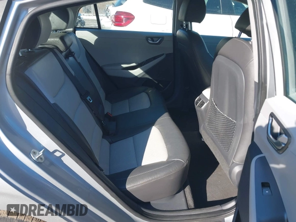 2020 Hyundai Ioniq Limited with VIN KMHC85LJXLU073635, listed as a IAAI auction lot 41371618 with 33,518 mi miles and . Bid and sale history available at DreamBid. Image 8.