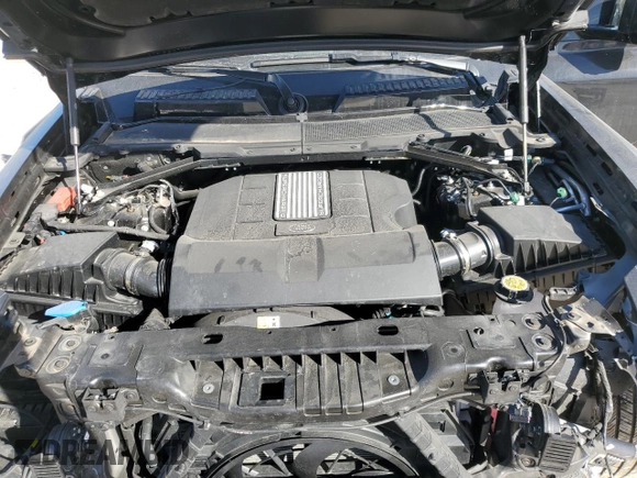 2024 Land Rover Defender with VIN SALEB6EE7R2346435, listed as a Copart auction lot 46250305 with 2,557 mi miles and Salvage title. Bid and sale history available at DreamBid. Image 12.
