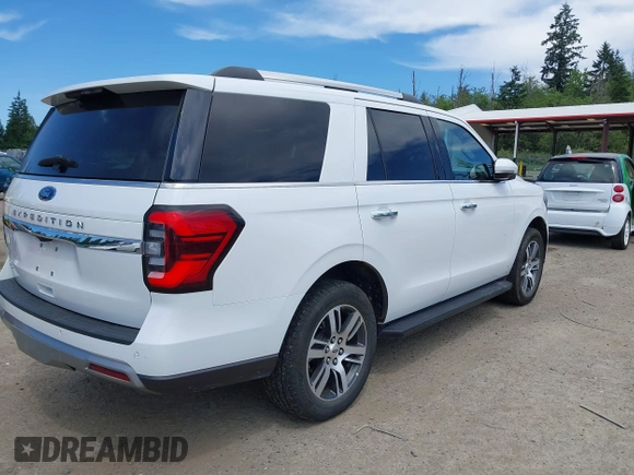 2024 Ford Expedition Limited с VIN 1FMJU2A88REA35566, выставлен на аукционе IAAI как лот 42478954 с пробегом 31 932 миль миль и . История ставок и продаж доступна на DreamBid. Изображение 4.