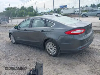 2015 Ford Fusion SE Hybrid with VIN 3FA6P0LU5FR166839, listed as a IAAI auction lot 42436131 with 89,613 mi miles and . Bid and sale history available at DreamBid. Image 3.
