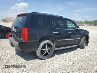 2011 Cadillac Escalade Luxury z VIN 1GYS4BEF0BR362084, wystawiony jako Copart lot #57265385 z przebiegiem 158 121 mil mil oraz Szkody całkowita. Historia ofert i sprzedaży dostępna na DreamBid. Obrazek 3.