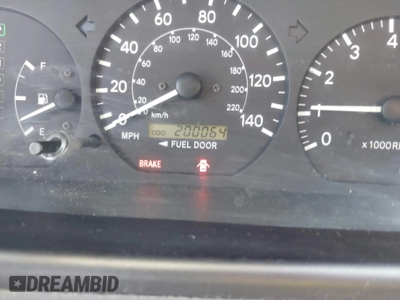 2001 Toyota Camry CE z VIN 4T1BG22K01U101673, wystawiony jako IAAI lot #42576596 z przebiegiem 200 064 mil mil oraz . Historia ofert i sprzedaży dostępna na DreamBid. Obrazek 7.