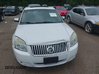 2008 Mercury Sable Premier с VIN 1MEHM42W88G623772, выставлен на аукционе IAAI как лот 42420213 с пробегом 176 273 миль миль и . История ставок и продаж доступна на DreamBid. Изображение 6.