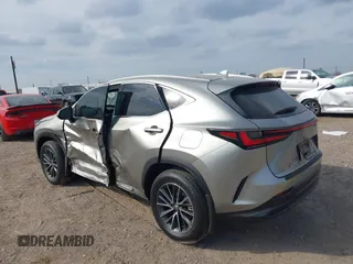 2025 Lexus NX with VIN 2T2GDCAZ1SC021039, listed as a IAAI auction lot 40957519 with 897 mi miles. Bid and sale history available at carsss.com. Image 14.