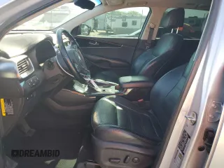 2017 Kia Sorento EX with VIN 5XYPH4A50HG251910, listed as a Copart auction lot 54883465 with 146,974 mi miles and Salvage title. Bid and sale history available at DreamBid. Image 7.