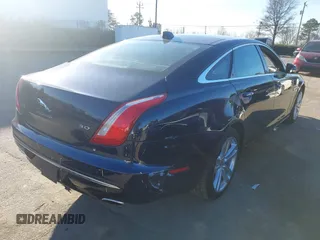 2019 Jaguar XJ Portfolio with VIN SAJWA2G7XK8W20284, listed as a IAAI auction lot 41289613 with 29,414 mi miles and . Bid and sale history available at DreamBid. Image 4.
